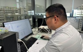 “宁波团队改写氢能版图！甬创科技AEM膜核心技术实现中国制造弯道超车”