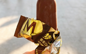 经典香草口味冰淇淋：巧克力品质和口感层次的产品拆解